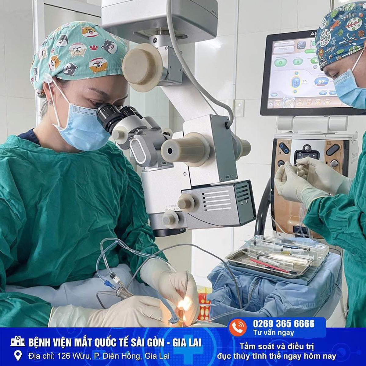 anh-mo-com-kho-gia-lai